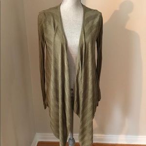 Peter Nygard Sweater